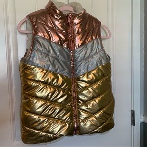 Epic Threads puffer girls XL Pink, gold, silver reversible white faux fur vest